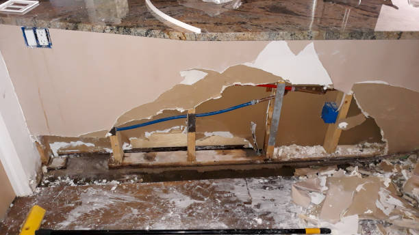 Best Water damage restoration services  in Ke Charles, LA